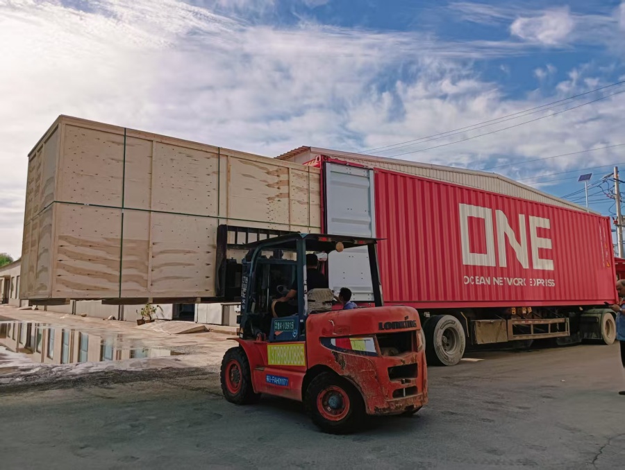 1757301732209312.jpg machine à fenêtre.jpg